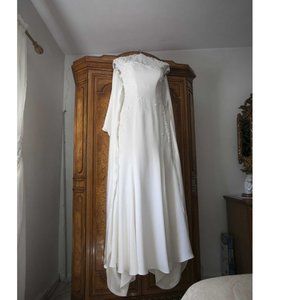 Bridal Gown  (Kleinfeld) - Professionally cleaned